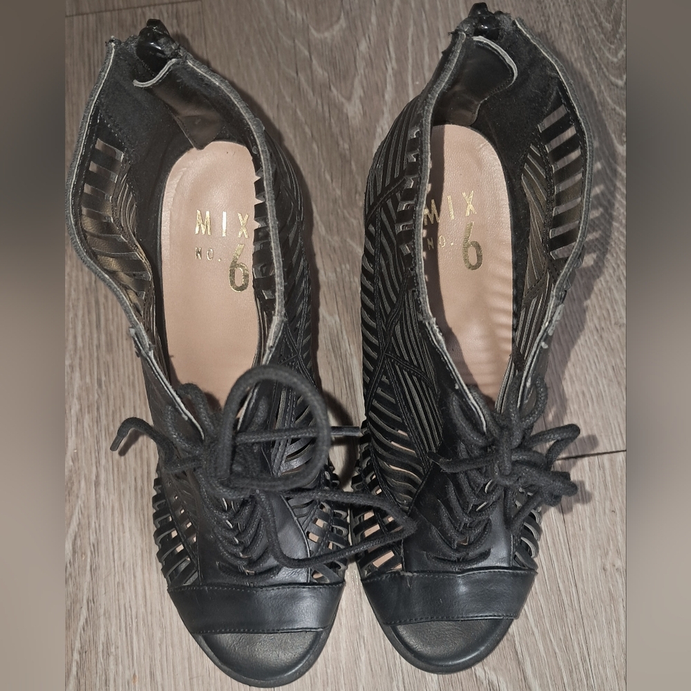 Mix No. 6 Size 8 Womens Black Strappy Heeled Boots - Picture 10 of 12